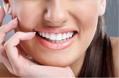 Visit a Cosmetic Dentist for the Health of Your Gums